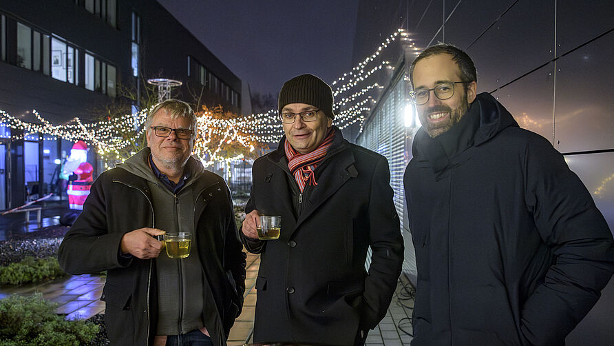 NFF-Nikolausfeier 2023: Professor Deserno, Professor Vietor, Professor Römer (v.l.n.r.)