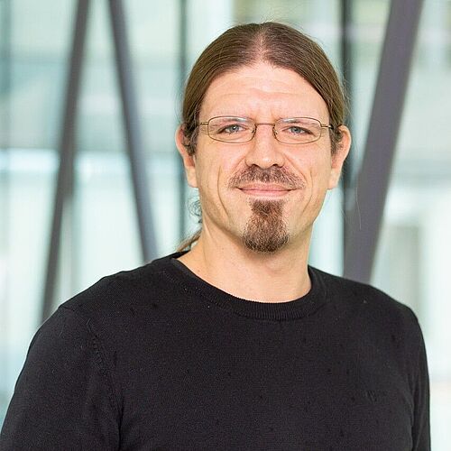 Das Foto zeigt Alumnus Carsten Reuse.
