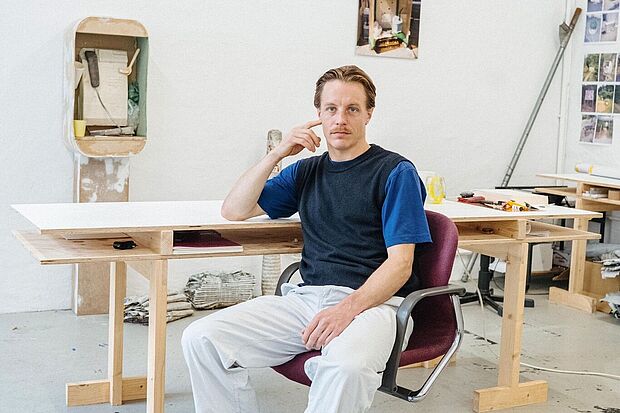 Sven Julien Kanclerski in seinem Atelier