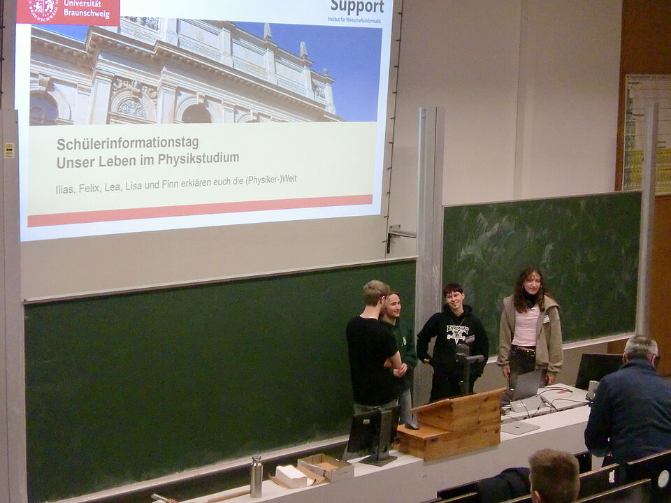 Schülerinformationstag Physik 2026_Vortrag_der_Studierenden