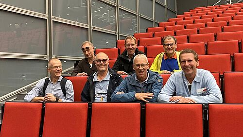 Teilnehmende des Ehemaligentreffens im Audimax der TU Braunschweig