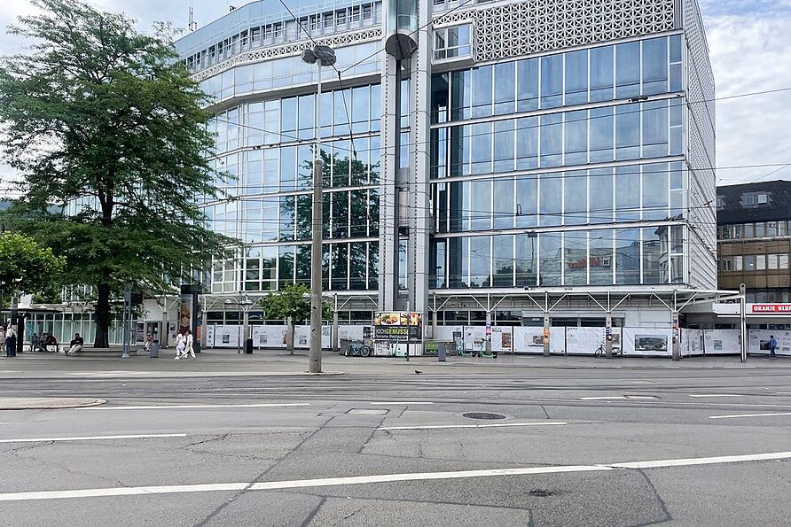 IAD | Kauf-Aus Ausstellung