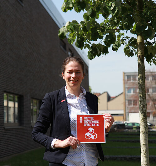 Dr. Maja Kandula hält SDG 9.