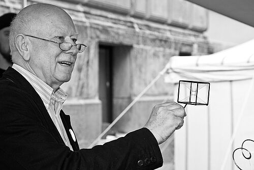 Prof. Berthold Burkhardt