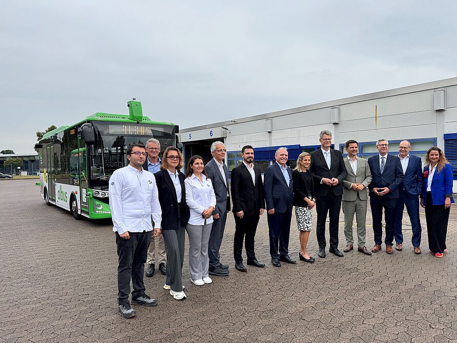 Bundesverkehrsminister eröffnet Testbetrieb des „albus“ in Hannover Burgdorf