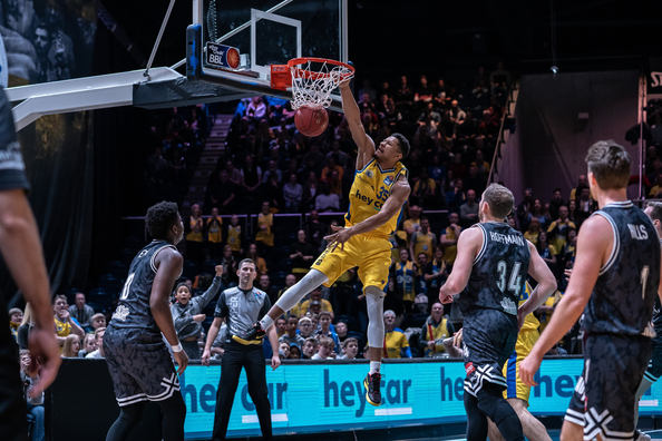 Bundesliga-Basketball bei den Löwen Braunschweig