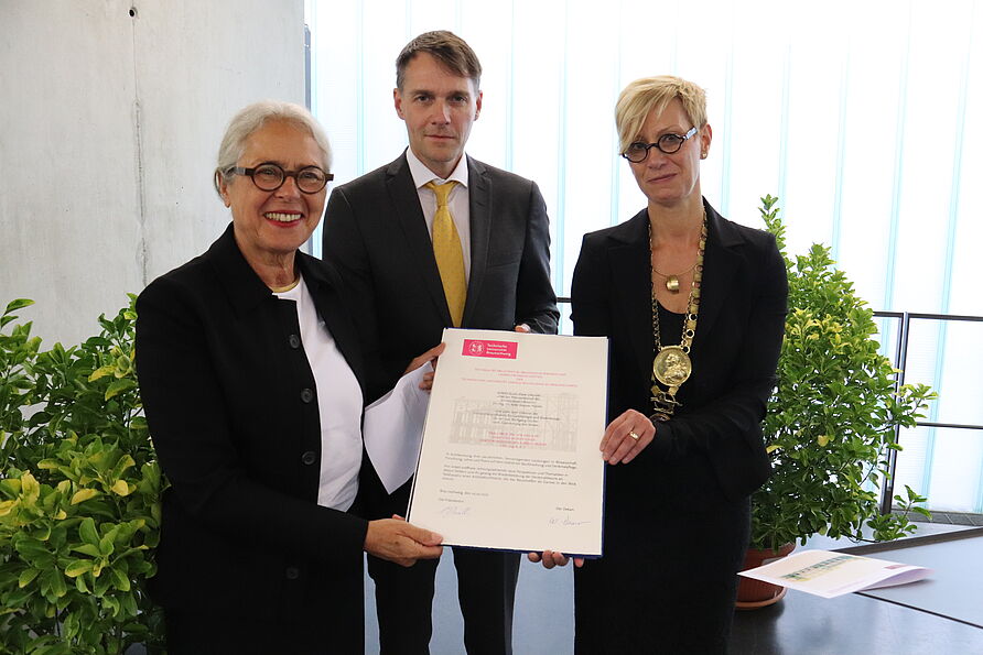 Ehrenpromotion Prof. Uta Hassler