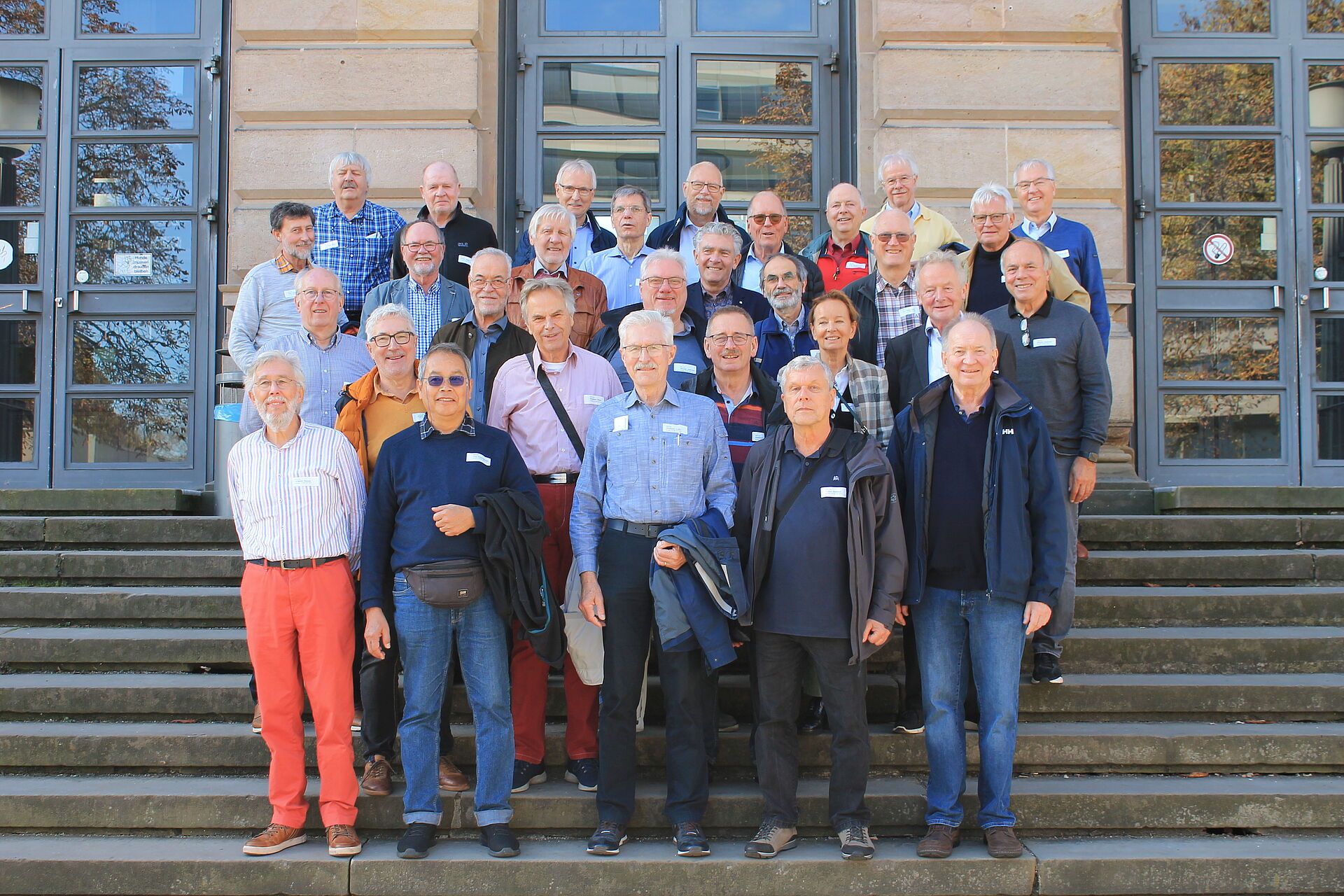 Gruppenbild Jubiläum, 50 Jahre nach Studienbeginn BauIng 1974