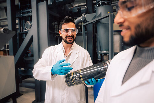 Studierende in der Battery LabFactory Braunschweig BLB