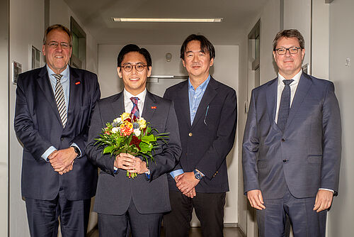 Bo Kum Jung Prüfungskommission
