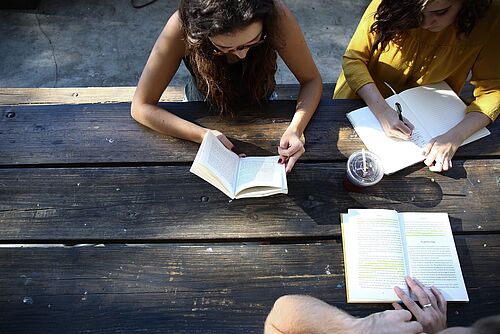 students while learning