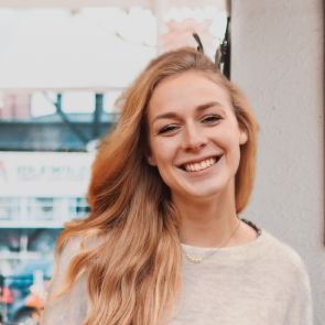 Das Foto zeigt Alumna Sabrina Kirchholtes.