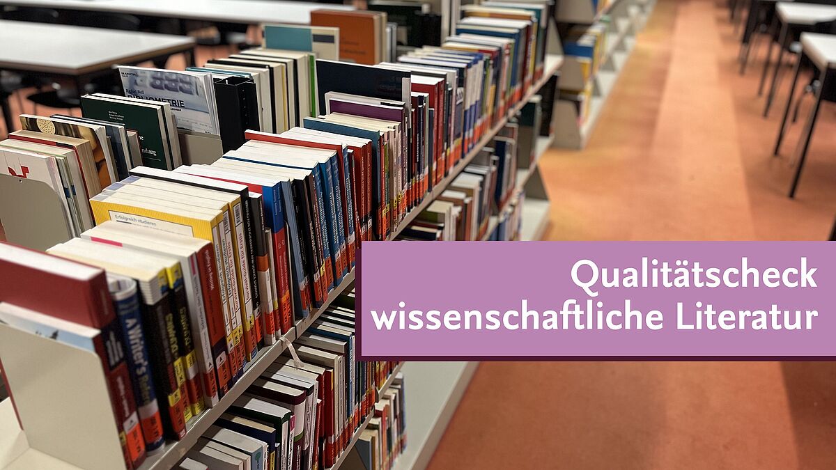 Bücherregal im Lesesaal 3 UB