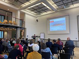 Prof. Dr. Stefanie Hartz