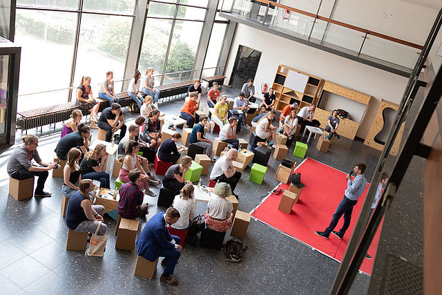 Publikum beim Science-Café