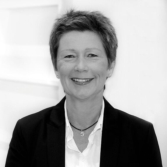Das Foto zeigt Alumna Yvonne Henze.
