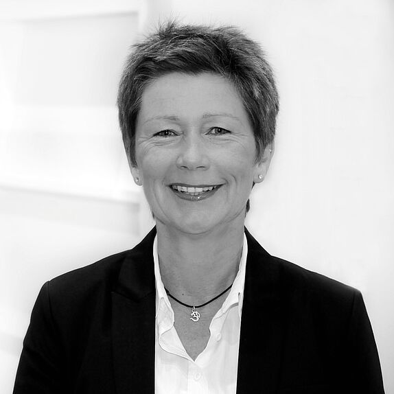 Das Foto zeigt Alumna Yvonne Henze.