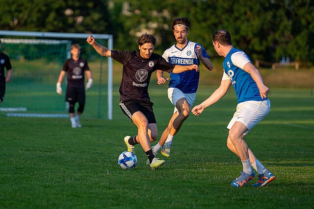 Uniliga Fußball Sommer 2026