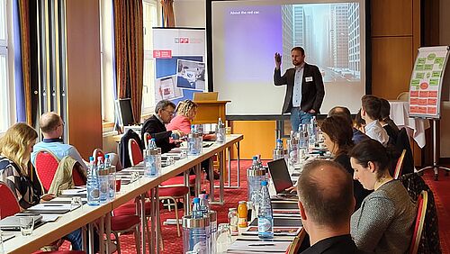 Sitzungssituation während des 28. NFF-Strategieworkshops im APril 2025