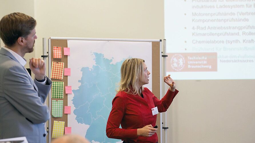 Workshop zur Stärkung des regionalen Batterie-Ökosystems am 7. November 2025 in Braunschweig: Vortrag Nadine Pieper.
