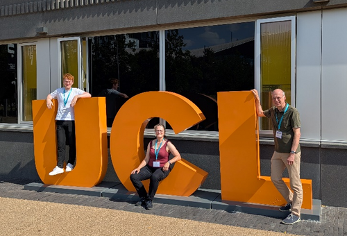 ibvt team at the 7th European Summer School on Microfluidics, University College London (UCL), (from left to right: Leon Pastwa, Yvonne Göcke and Rainer Krull).