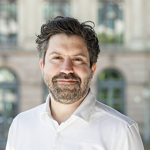 Professor Jens Lambrecht leitet das Institut für Robotik und Prozessinformatik.