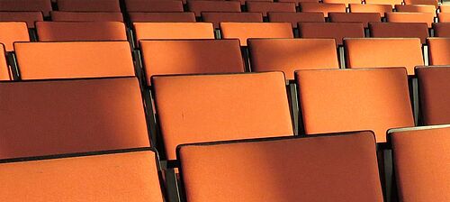 Audimax Stuhlreihen