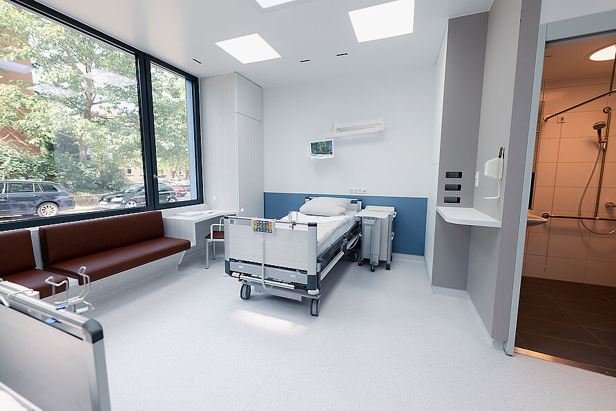 Im Patientenzimmer der Zukunft stehen die Betten gegenüber statt nebeneinander. 