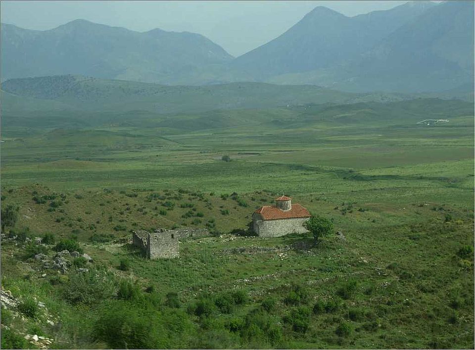 Landschaft nördlich von Sarandë