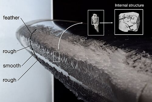Rauheit und Porosität von Eisschichten