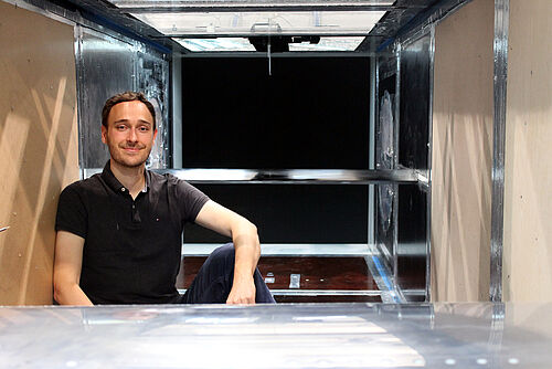 JRG-leader Dr. André Bauknecht in the MUB wind tunnel